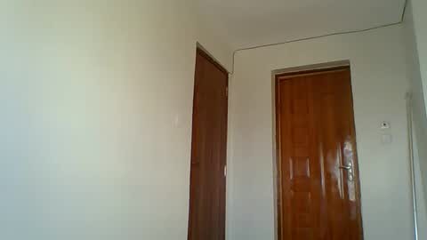 Snapshot of miss_kiki7 chatting on November 2025 01:00:01 PM kiki online show from November 2025 01:00:01 PM