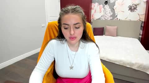 miss_kiten online show from February 2026 12:09:01 AM