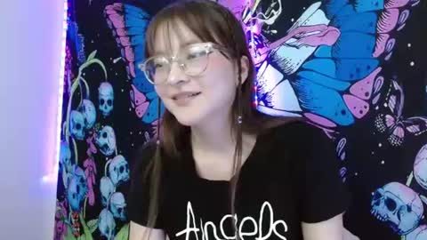 Ahri James online show from August 2026 02:15:01 AM