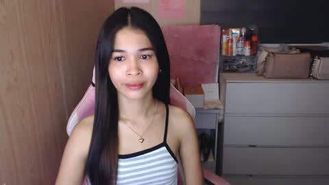 Snapshot of miss_lei18 chatting on March 2025 04:01:01 AM leii online show from March 2025 04:01:01 AM