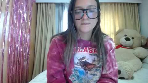 lilieth  online show from February 2026 01:10:01 PM