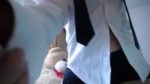 lilieth  online show from May 2026 01:38:02 PM