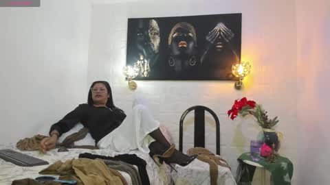 Snapshot of miss_lucero1 chatting on January 2025 12:23:01 AM lucero online show from January 2025 12:23:01 AM