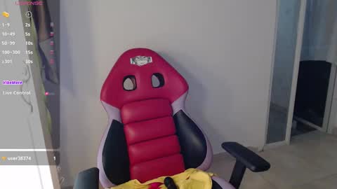 Snapshot of miss_ly_ chatting on October 2025 07:10:02 PM ly independent model online show from October 2025 07:10:02 PM