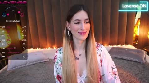 Snapshot of miss_martini chatting on January 2025 07:32:02 AM online show from January 2025 07:32:02 AM