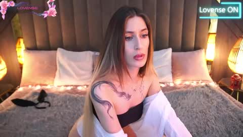 Snapshot of miss_martini chatting on February 2025 05:46:02 PM online show from February 2025 05:46:02 PM