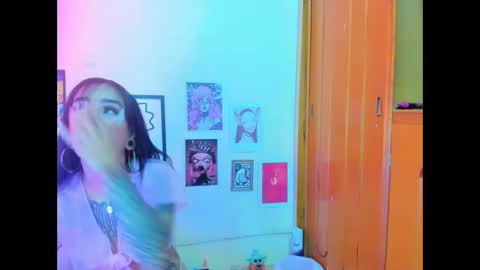 Snapshot of miss_meggaann chatting on September 2025 08:01:02 PM MEGG online show from September 2025 08:01:02 PM