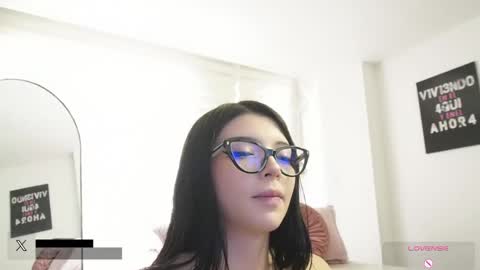 Alejandra online show from May 2026 02:58:01 PM