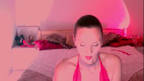 Snapshot of miss_mimys chatting on March 2025 04:07:01 AM Nicol online show from March 2025 04:07:01 AM
