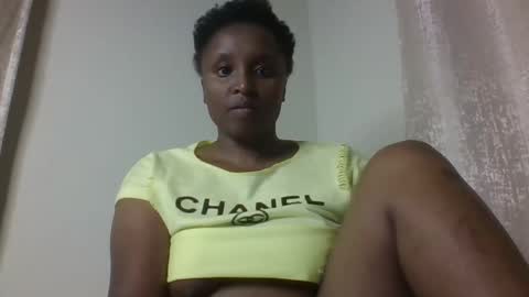 Snapshot of miss_nada chatting on March 2026 04:09:01 PM sophia online show from March 2026 04:09:01 PM