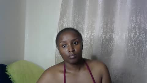 Snapshot of miss_nada chatting on March 2026 10:43:01 AM sophia online show from March 2026 10:43:01 AM