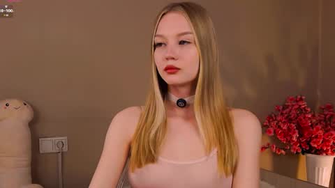 Nicole online show from April 2026 11:11:01 PM