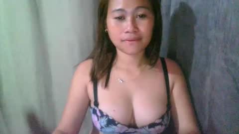 Snapshot of miss_pinky99 chatting on January 2025 05:37:02 PM miss_pinky99 online show from January 2025 05:37:02 PM