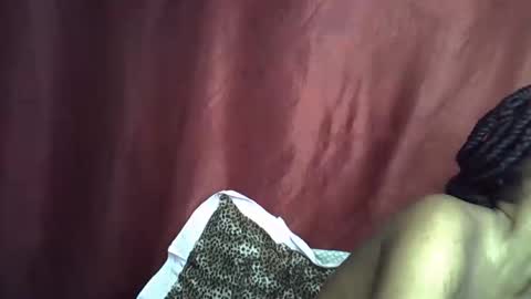 Snapshot of miss_rihanna2 chatting on October 2025 09:12:01 AM miss_rihanna2 online show from October 2025 09:12:01 AM