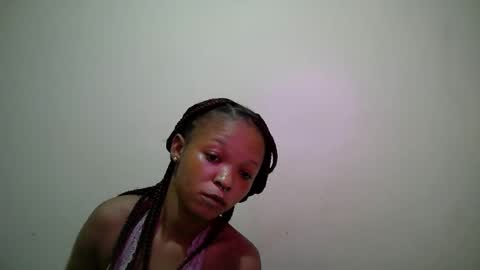 miss_rihanna2 online show from April 2026 06:56:01 PM