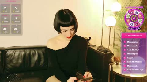 Snapshot of miss_satori_rose chatting on December 2024 11:10:02 PM Satori Rose online show from December 2024 11:10:02 PM