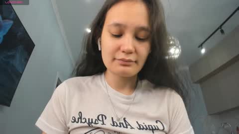 Snapshot of miss_shine_ chatting on January 2025 04:14:02 AM Miss shine online show from January 2025 04:14:02 AM