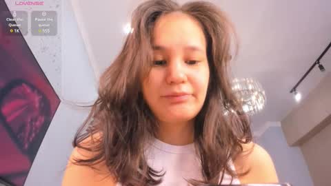 Snapshot of miss_shine_ chatting on February 2025 04:20:01 AM Miss shine online show from February 2025 04:20:01 AM