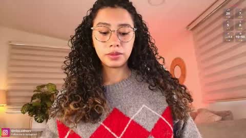 Snapshot of miss_sidney chatting on April 2026 01:06:02 PM Amy Olivera online show from April 2026 01:06:02 PM