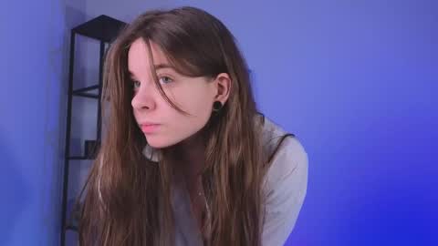 Snapshot of miss_spider chatting on January 2025 06:42:01 AM Spider girl Help me reach 10 likes online show from January 2025 06:42:01 AM