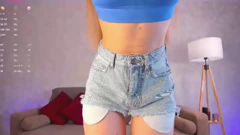 Snapshot of miss_spider chatting on June 2026 12:24:02 PM Spider girl Help me reach 10 likes online show from June 2026 12:24:02 PM