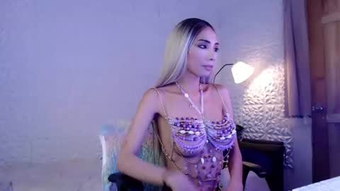 IM SUGAR online show from June 2026 11:18:02 PM