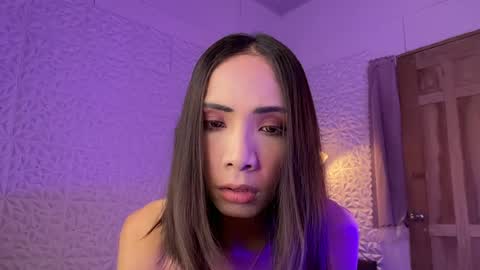 IM SUGAR online show from July 2026 11:17:01 PM