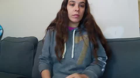 Snapshot of miss_sunshine01 chatting on October 2025 02:23:02 PM Bella online show from October 2025 02:23:02 PM