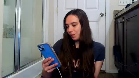 Snapshot of miss_sunshine01 chatting on July 2026 01:23:01 AM Bella online show from July 2026 01:23:01 AM