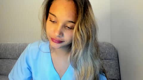Snapshot of miss_taniac chatting on April 2026 02:04:02 AM Miss Taniac online show from April 2026 02:04:02 AM