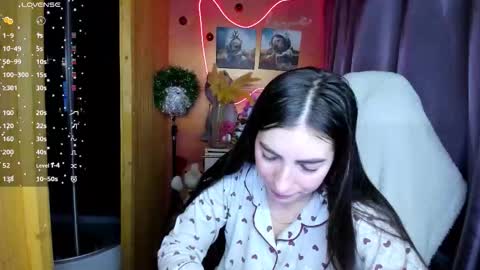 Snapshot of miss_tasy chatting on December 2025 06:31:01 AM Melanie January 15th is my birthday there will be an interesting show online show from December 2025 06:31:01 AM