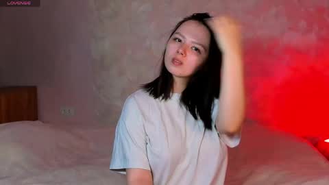 Snapshot of miss_teasee chatting on April 2026 10:06:01 AM JULIE online show from April 2026 10:06:01 AM