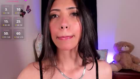 Miss Veronica online show from December 2025 01:17:04 PM