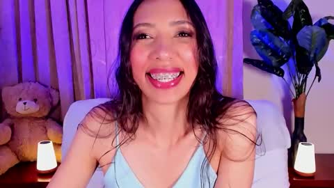Snapshot of miss_veronica2 chatting on February 2026 01:21:01 PM Miss Veronica online show from February 2026 01:21:01 PM