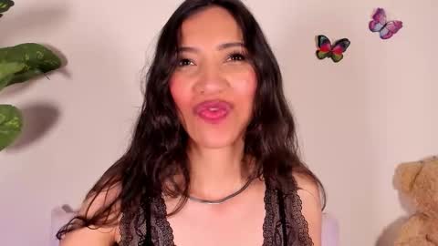 Snapshot of miss_veronica2 chatting on March 2026 01:17:02 PM Miss Veronica online show from March 2026 01:17:02 PM