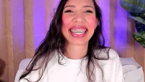 Snapshot of miss_veronica2 chatting on March 2026 01:29:02 PM Miss Veronica online show from March 2026 01:29:02 PM