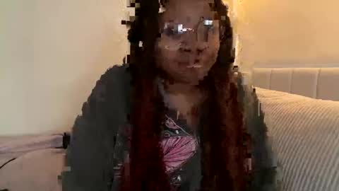 Snapshot of missabel chatting on April 2026 10:40:02 PM Abel online show from April 2026 10:40:02 PM