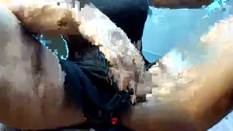 Snapshot of missale chatting on December 2024 03:33:02 PM Alesyamuscledoll online show from December 2024 03:33:02 PM