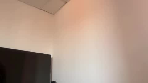 Ameliahs online show from October 2025 12:45:02 PM