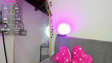 Snapshot of missangeldust chatting on March 2025 11:35:02 PM missangeldust online show from March 2025 11:35:02 PM