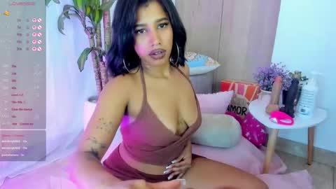 Snapshot of missangeldust chatting on November 2025 12:46:01 AM missangeldust online show from November 2025 12:46:01 AM