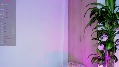 Snapshot of missangeldust chatting on December 2025 11:13:01 PM missangeldust online show from December 2025 11:13:01 PM