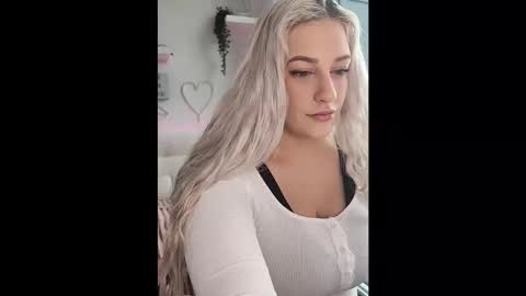 Bella Romano online show from December 2025 07:44:01 PM