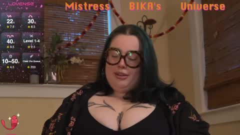 Snapshot of missbika chatting on March 2025 01:42:02 AM Miss Bika online show from March 2025 01:42:02 AM