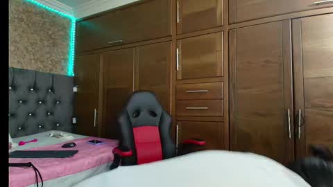 Snapshot of missbrenda_ chatting on October 2025 04:21:02 AM Brenda online show from October 2025 04:21:02 AM