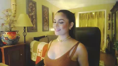 Snapshot of missbrownx chatting on January 2025 10:01:01 PM Brownie -P online show from January 2025 10:01:01 PM