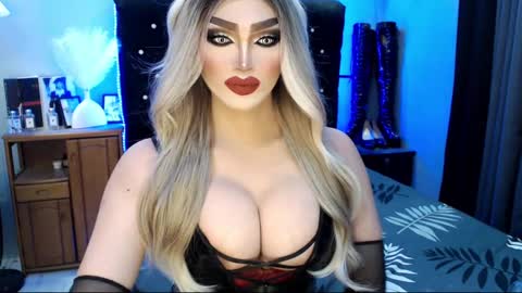 Snapshot of misschannel4sub chatting on February 2025 05:47:02 PM PRIESTESS CHANNEL online show from February 2025 05:47:02 PM