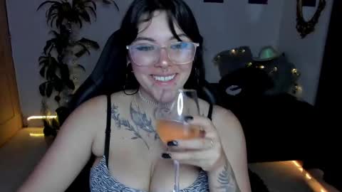 Missy Charlottte.  Hey remember to give me a thumbs up ty online show from December 2024 10:08:02 PM