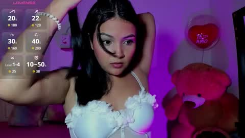 Chelsea online show from October 2025 07:03:01 PM