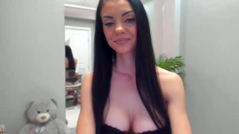 Daisy online show from February 2026 05:35:01 AM